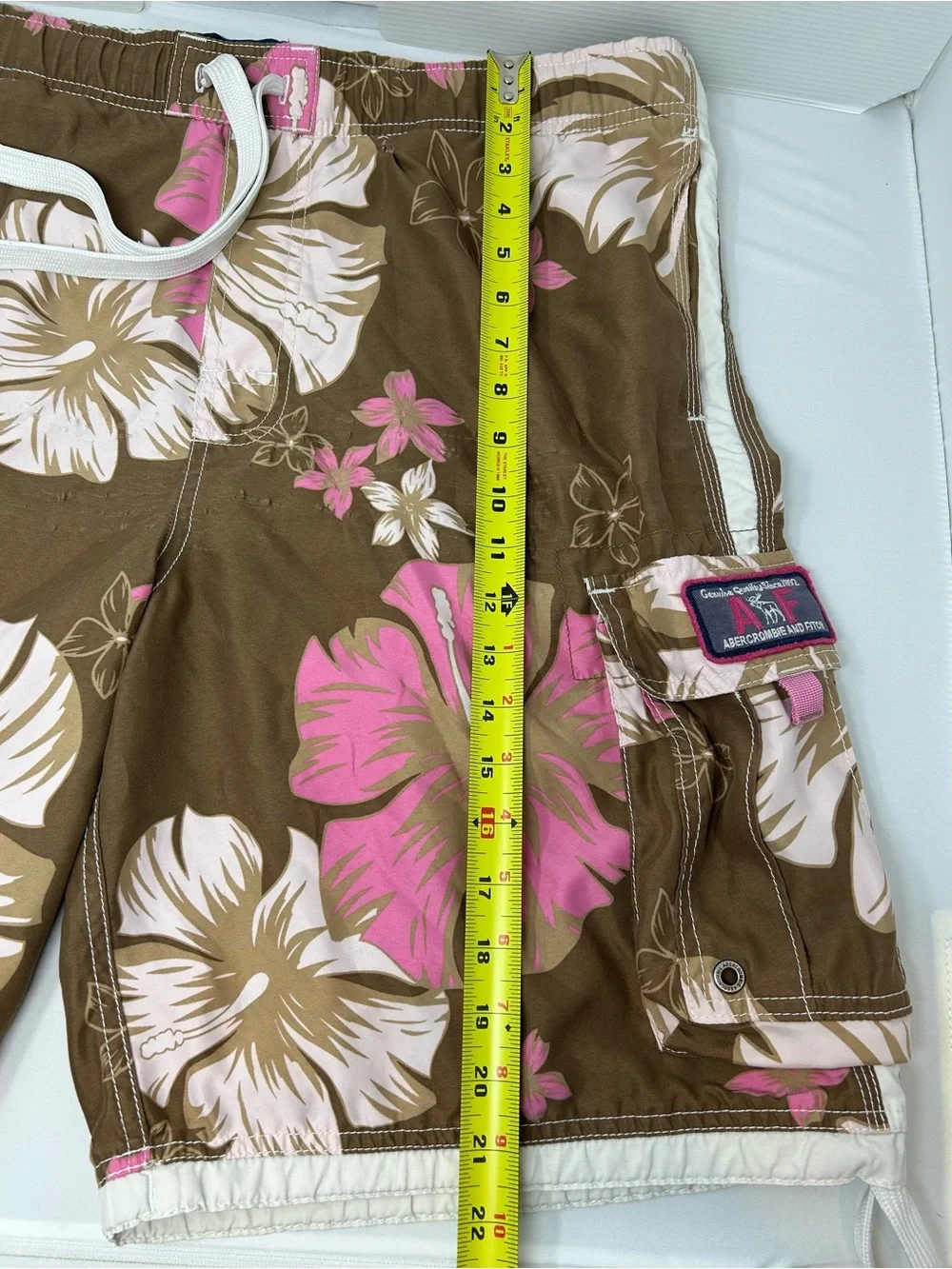 Vintage Abercrombie & Fitch Tugger Shorts Brown Pink Floral Hawaiian 40W